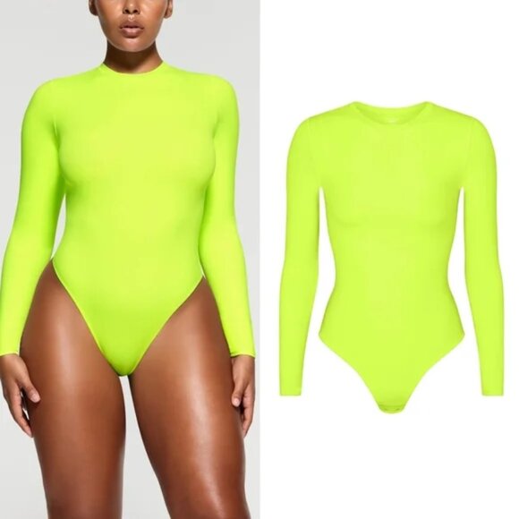 SKIMS Fits Everybody Long Sleeve Crew Neck Bodysuit Green Highlighter Size M - Picture 2 of 7